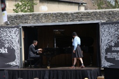 Emma la Clown & Guilhem Fabre 8 * 5760 x 3840 * (7.75MB)